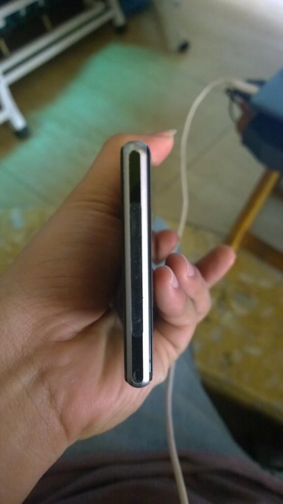 Sony Z1 Giao Lưu + bù tiền